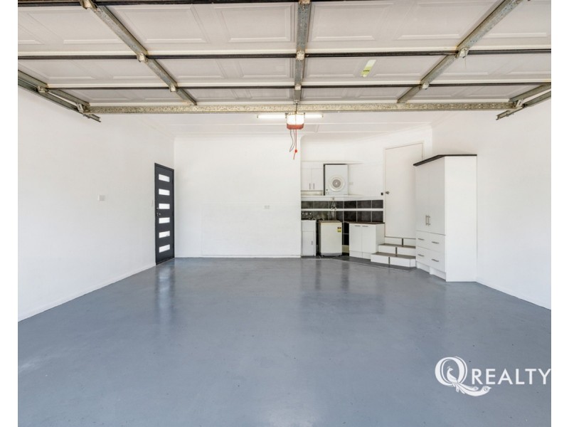 125 Greenways Esplanade, Parkinson QLD 4115