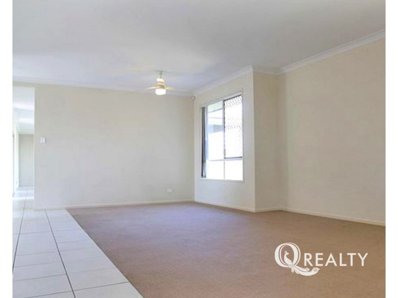 12 Iris Court, Yamanto QLD 4305