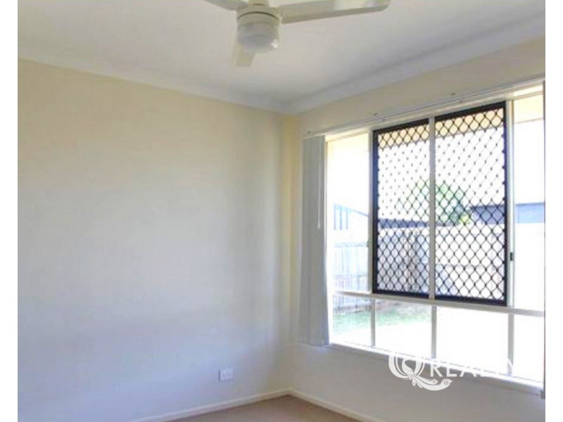 12 Iris Court, Yamanto QLD 4305