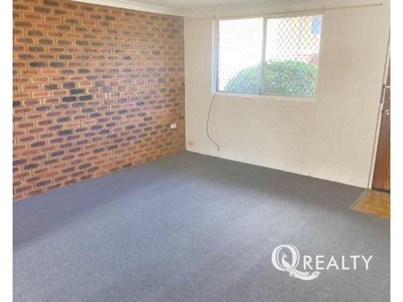 2/42 Defiance Road, Logan Central QLD 4114