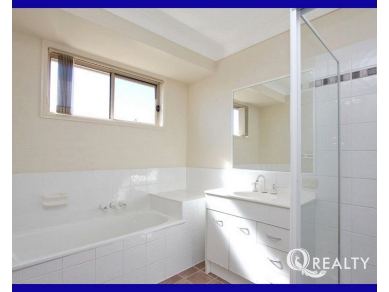 5 Waterline Crescent, Waterford QLD 4133