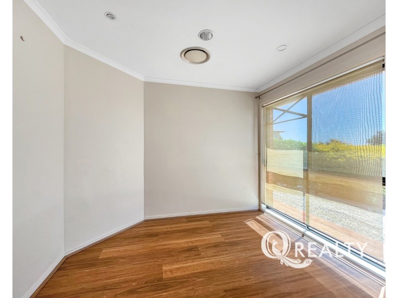 39 Regency Place, Stretton QLD 4116