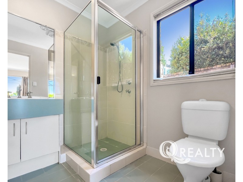 39 Regency Place, Stretton QLD 4116