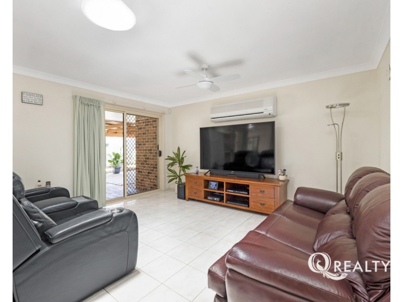 9 Eldena Court, Parkinson QLD 4115