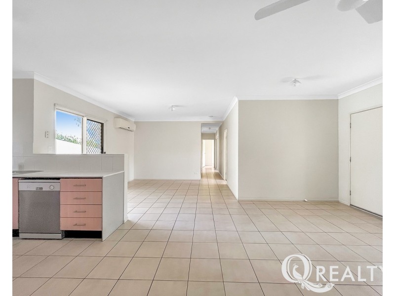 6 Figtree Court, Yamanto QLD 4305
