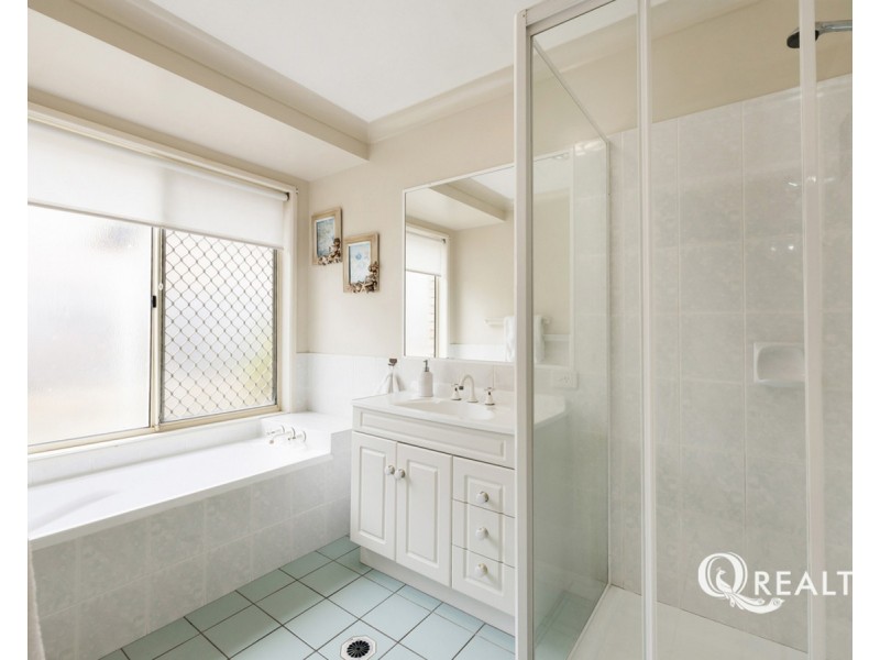 .22 Holden Drive, Sunnybank Hills QLD 4109