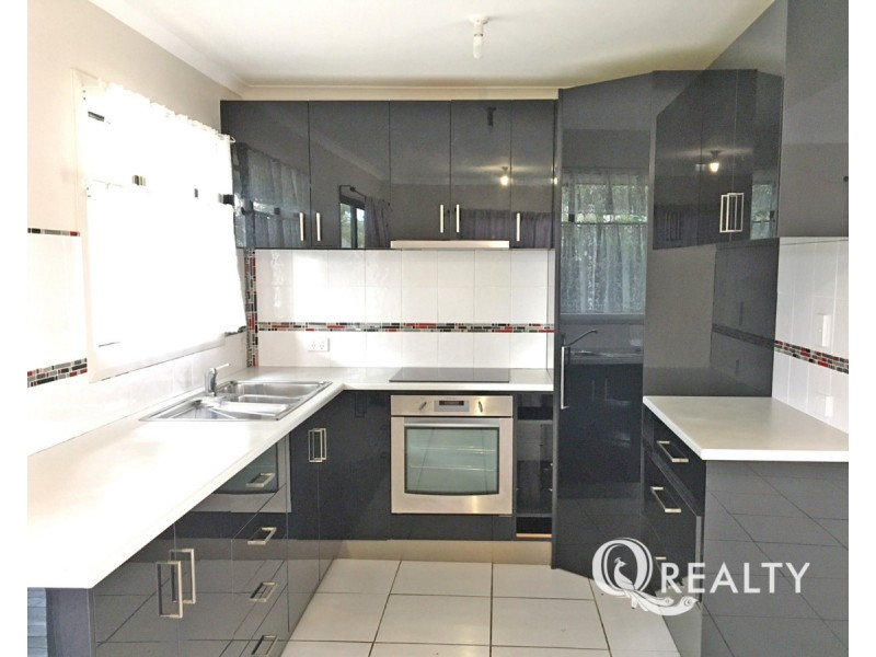 151 Aquarius Drive, Kingston QLD 4114