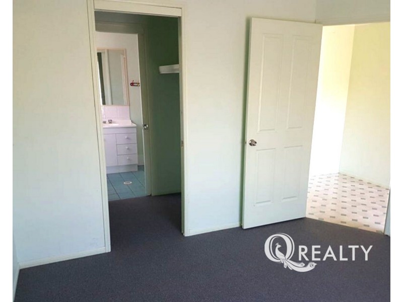 21 Lyrebird Lane, Bellbird Park QLD 4300