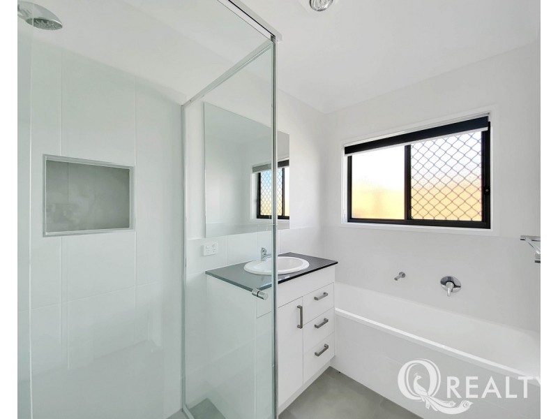 6 Mettle Street, Gleneagle QLD 4285