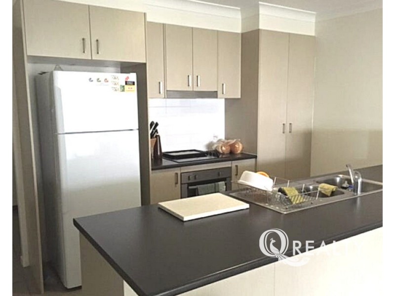 16 Finley Street, Gleneagle QLD 4285