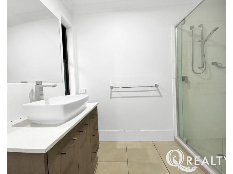 38 Palaszczuk Avenue, Collingwood Park QLD 4301