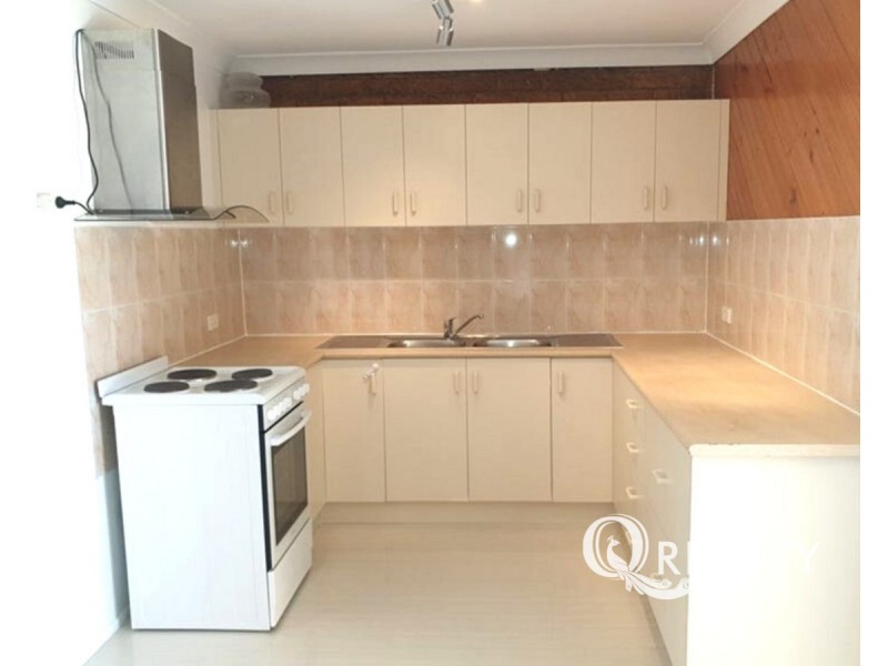 37/18 Defiance Road, Logan Central QLD 4114