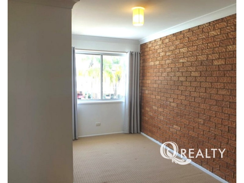 37/18 Defiance Road, Logan Central QLD 4114