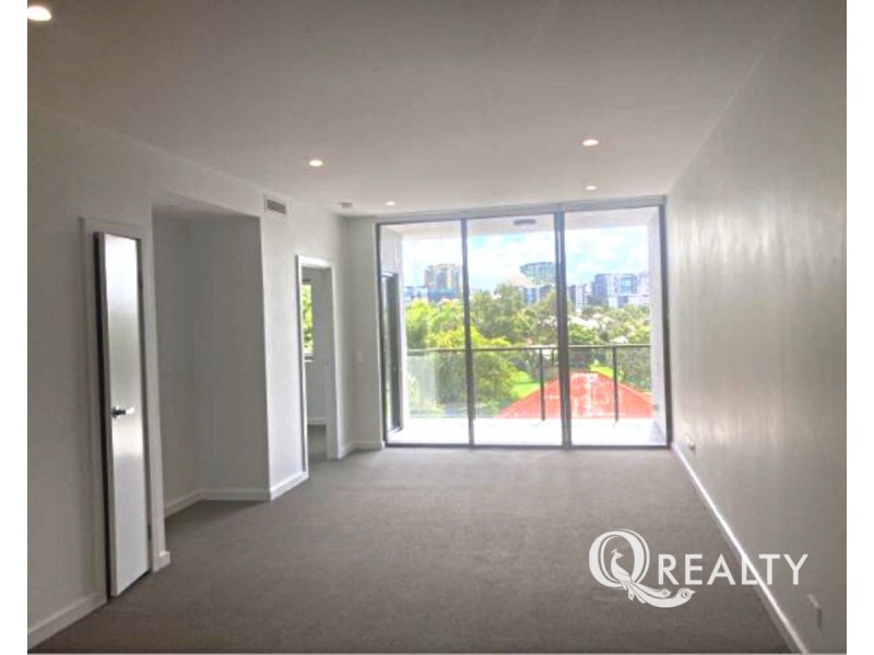 204/24 Bromley Street, Kangaroo Point QLD 4169