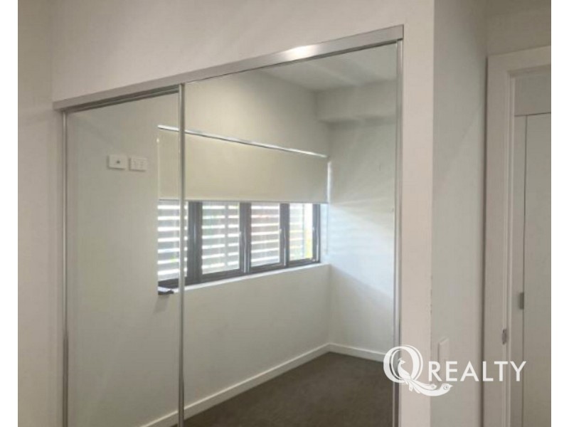 204/24 Bromley Street, Kangaroo Point QLD 4169