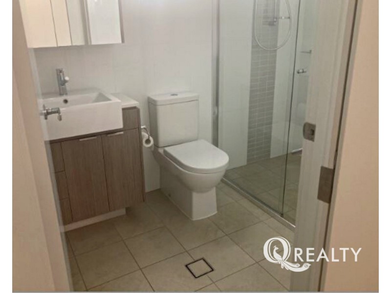 204/24 Bromley Street, Kangaroo Point QLD 4169