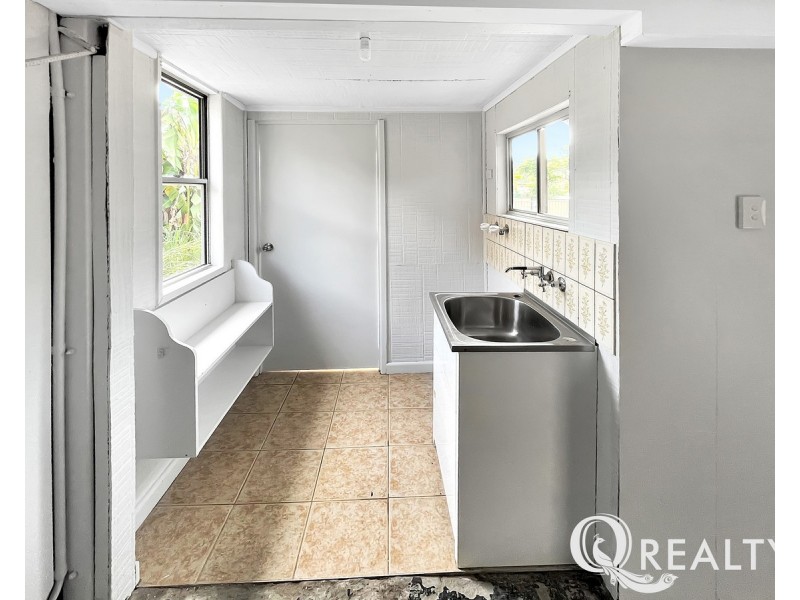 24 Gilia Street, Kingston QLD 4114