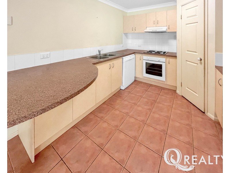 24 Kathleen Place, Yamanto QLD 4305