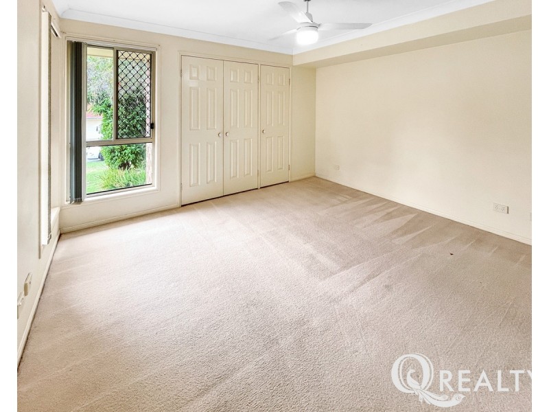 24 Kathleen Place, Yamanto QLD 4305