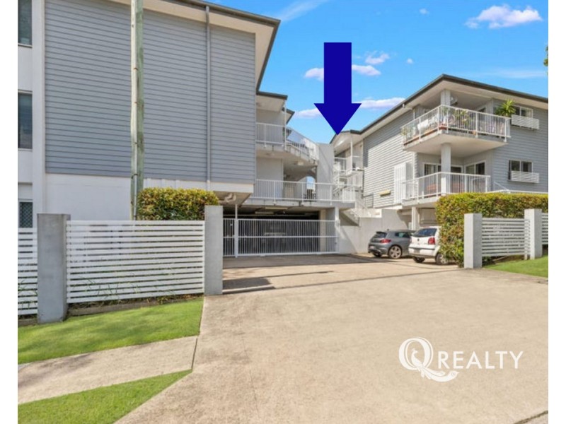 10/12 Lake Street, Yeronga QLD 4104