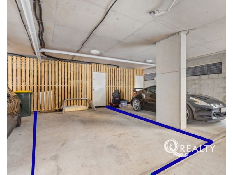 10/12 Lake Street, Yeronga QLD 4104