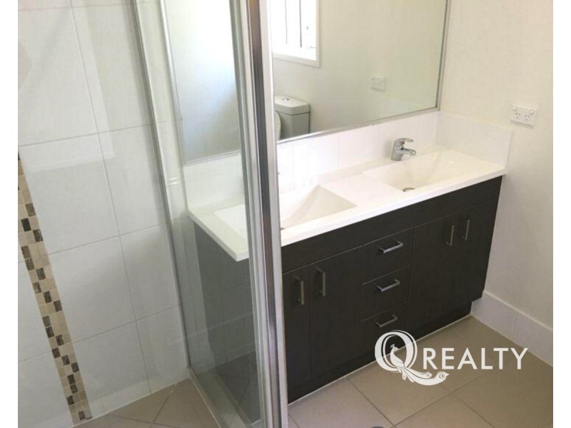 26 Dinnigan Crescent, Durack QLD 4077