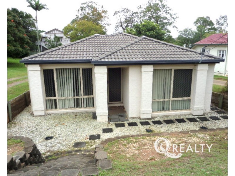 47 Palm Avenue, Holland Park West QLD 4121