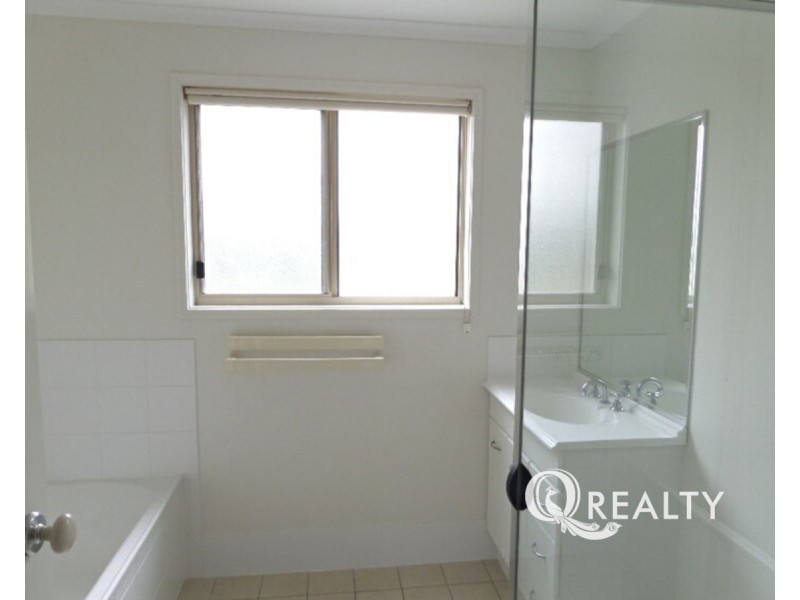 47 Palm Avenue, Holland Park West QLD 4121