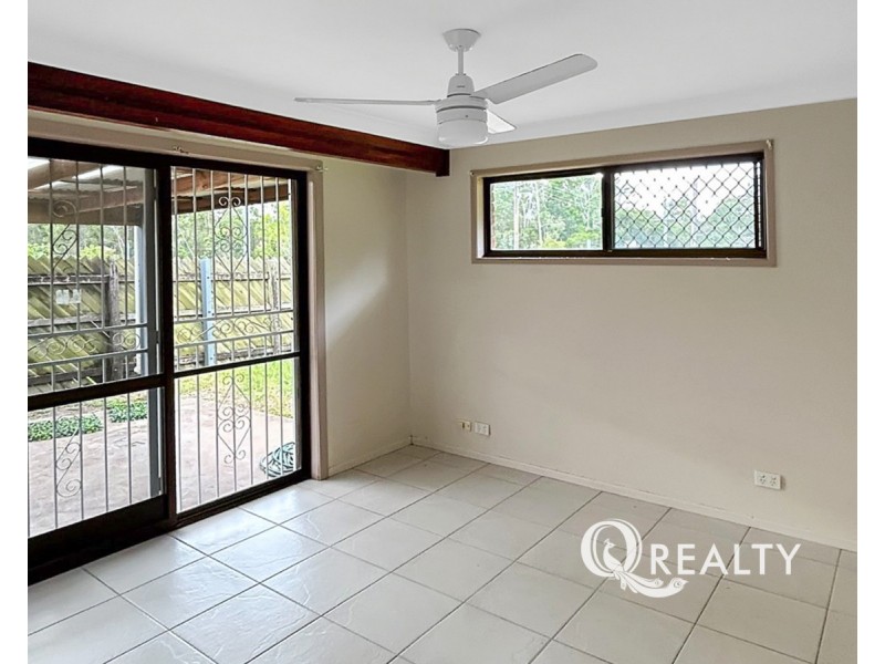 2 Wilpowell Street, Oxley QLD 4075