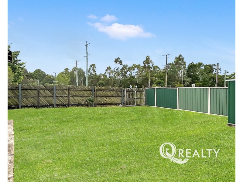 2 Wilpowell Street, Oxley QLD 4075