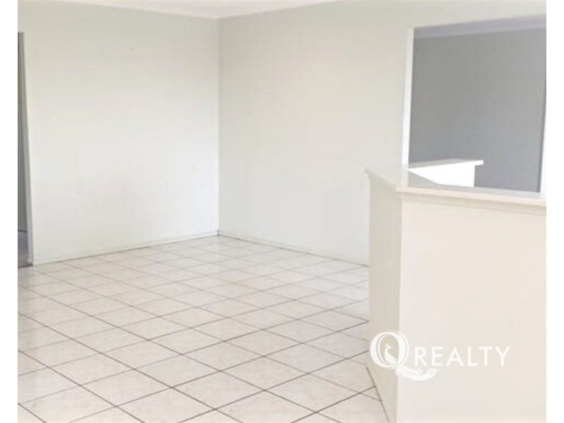 6 Janmore Place, Parkinson QLD 4115
