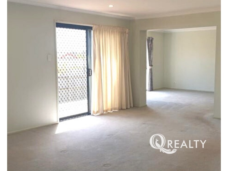 6 Janmore Place, Parkinson QLD 4115