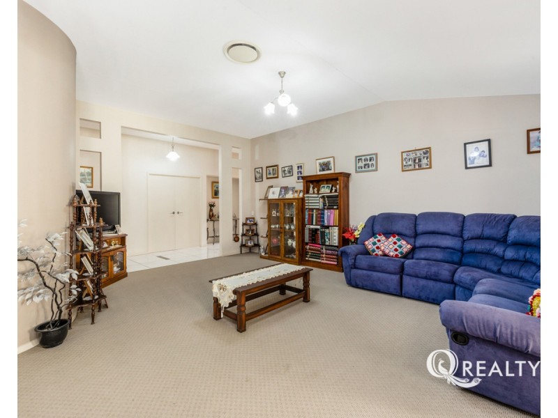34 Dart Place, Parkinson QLD 4115