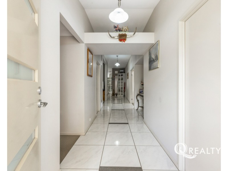 34 Dart Place, Parkinson QLD 4115