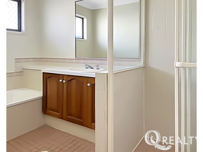 11 Cressida Street, Sunnybank Hills QLD 4109