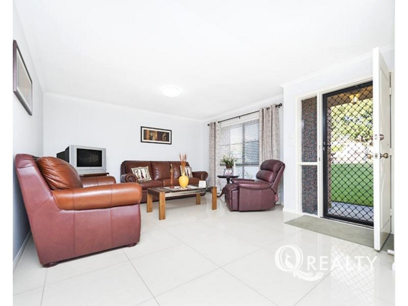 4 Tumut Close, Kuraby QLD 4112