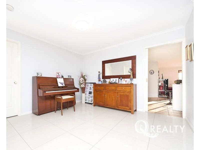 4 Tumut Close, Kuraby QLD 4112