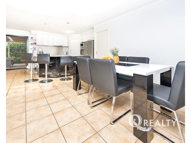 4 Tumut Close, Kuraby QLD 4112