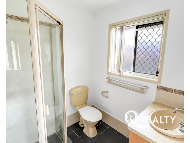 42 Fourth Avenue, Marsden QLD 4132