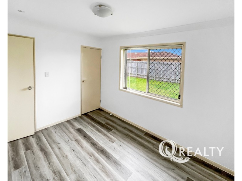 42 Fourth Avenue, Marsden QLD 4132