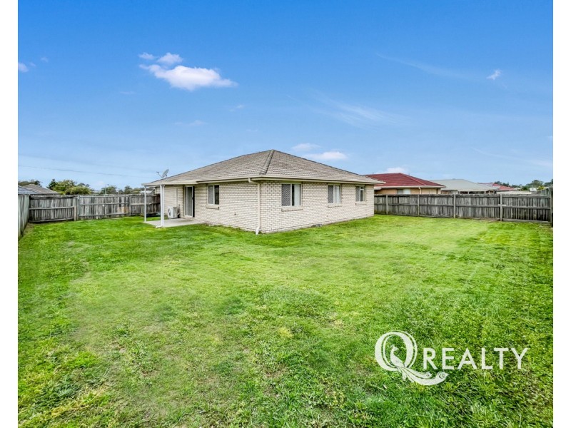 42 Fourth Avenue, Marsden QLD 4132