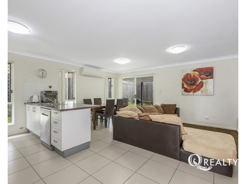 51 Dinnigan Crescent, Durack QLD 4077