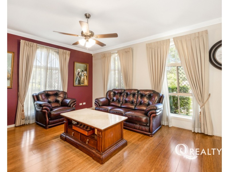 107 Lancaster Circuit, Stretton QLD 4116