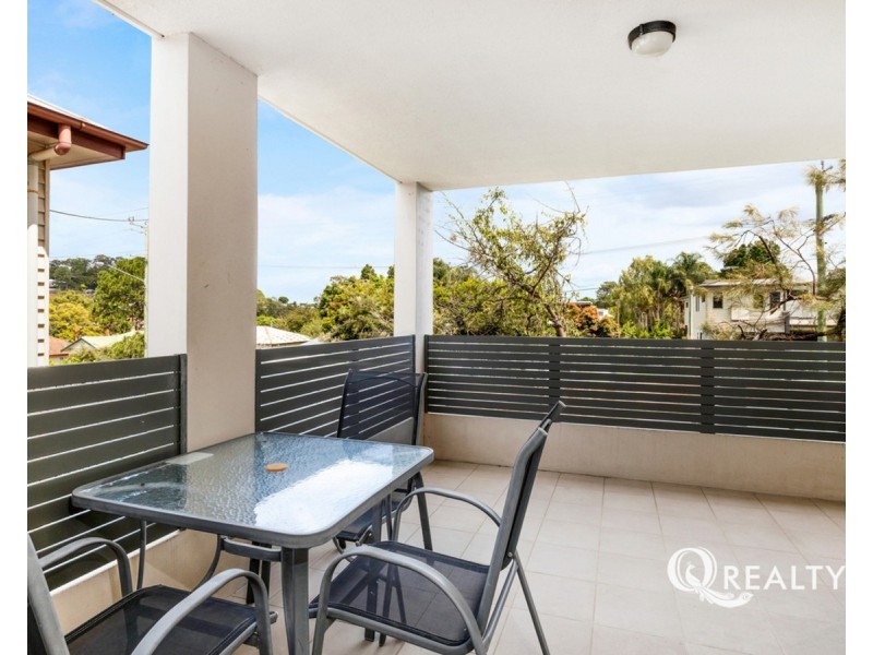 4/269 Nursery Road, Holland Park QLD 4121
