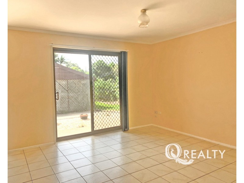 8/2 Heather Street, Logan Central QLD 4114