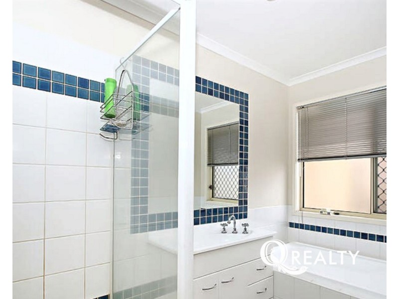 21 Danbulla Crescent, Forest Lake QLD 4078