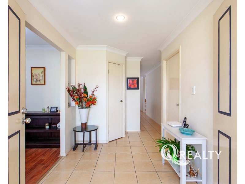 7 Hattah Place, Parkinson QLD 4115