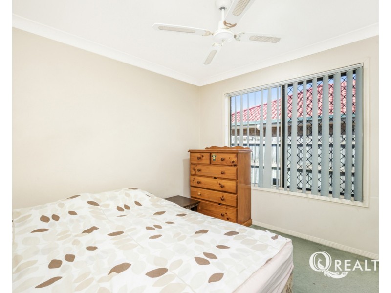 60 Daintree Drive, Parkinson QLD 4115