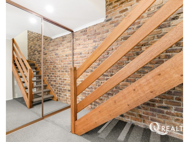 1/19 Chatswood Road, Daisy Hill QLD 4127