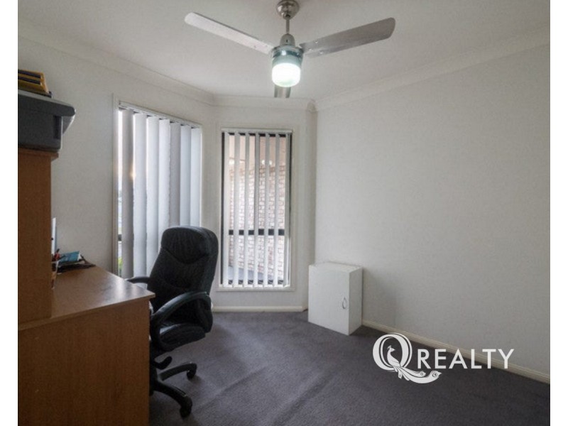 78 Paul Drive, Regents Park QLD 4118